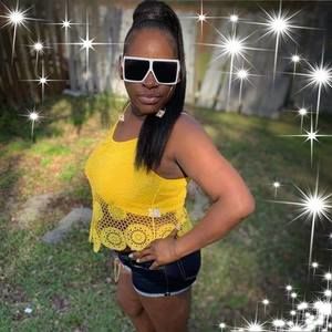 Meet your Posher, Tiffany